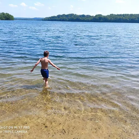 別荘 Radunia Borzestowska Huta