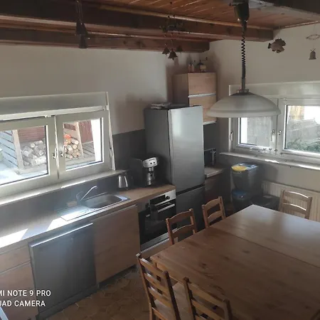 別荘 Radunia Borzestowska Huta